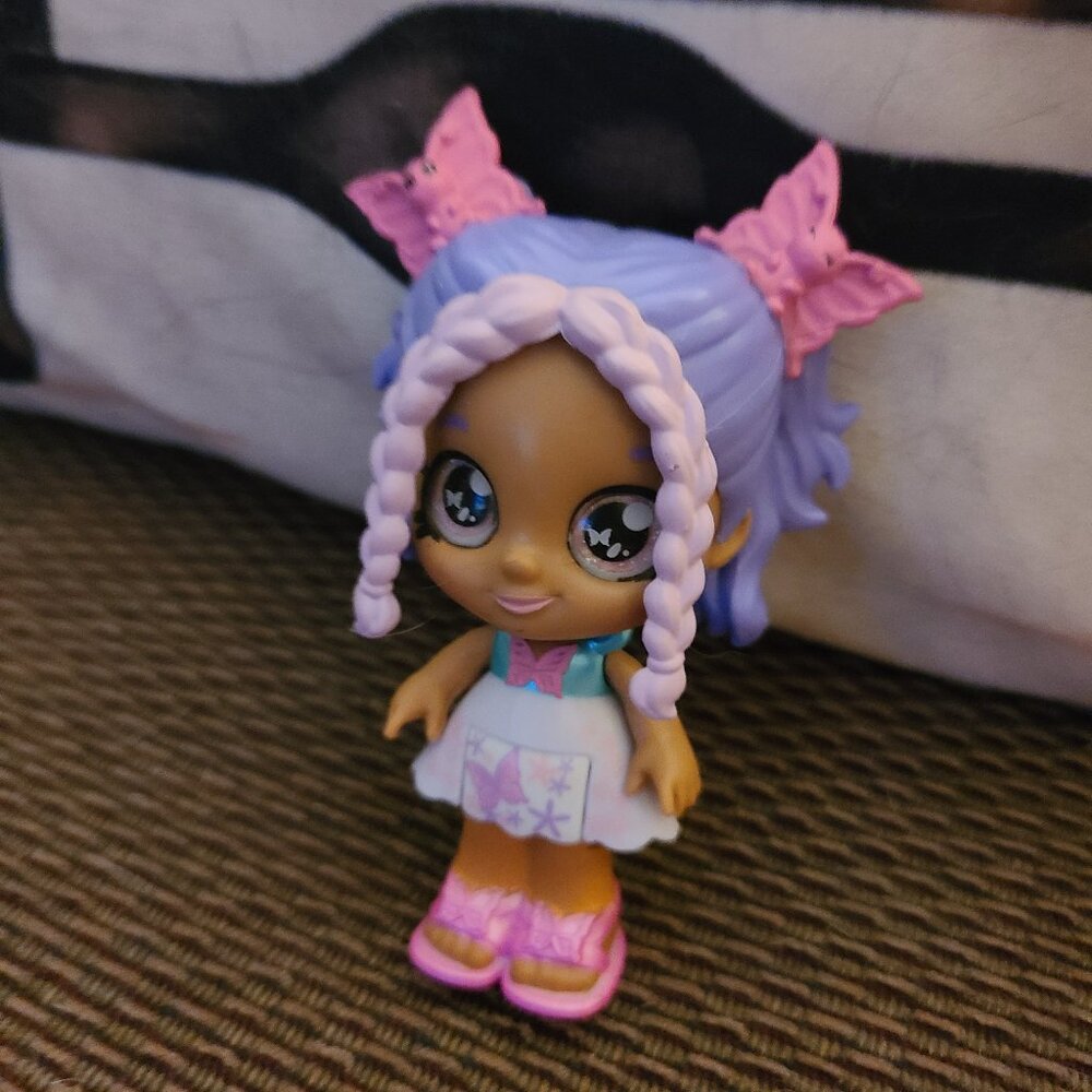Shopkins limited edition doll